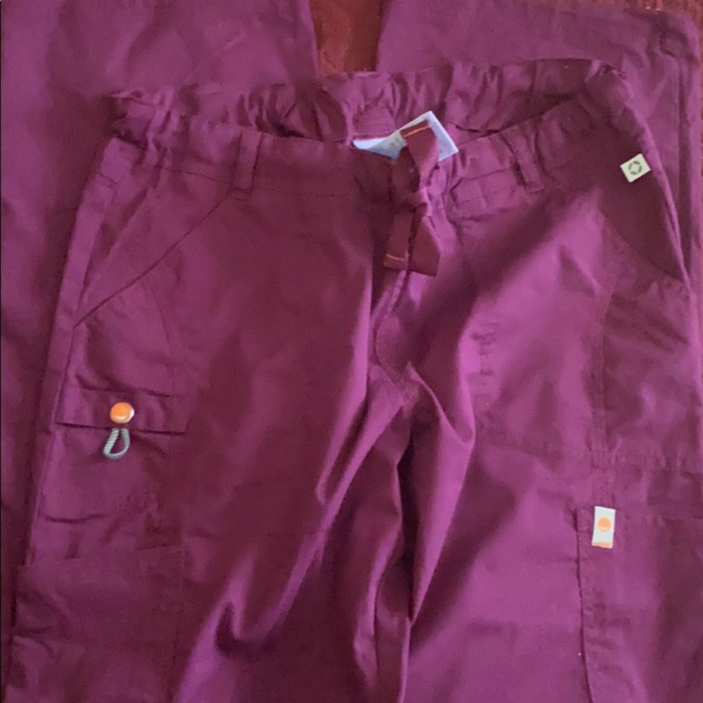 Scrub pants